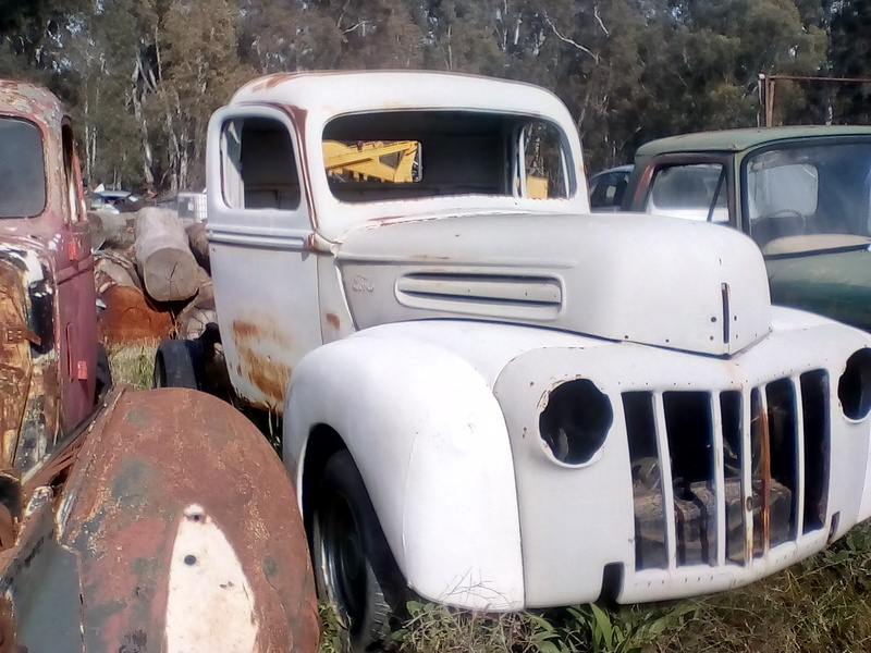 1942 FORD JAILBAR