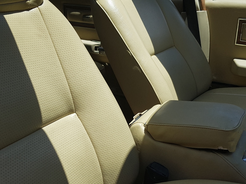 1978 FORD LTD SILVER MONARCH