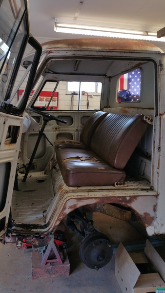 1962 VOLKSWAGEN KOMBI
