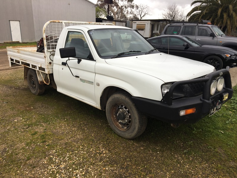2001 MITSUBISHI TRITON GL MK