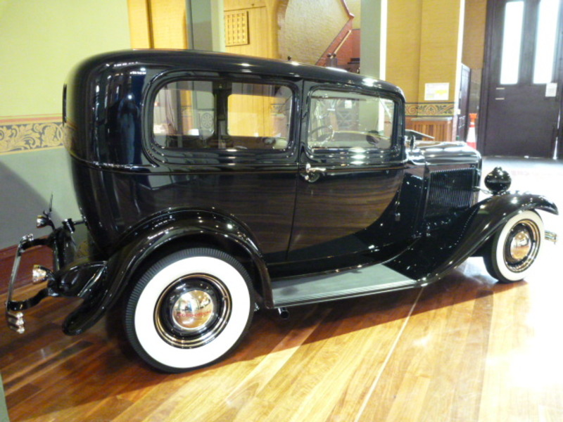 1932 FORD MODEL B DELUXE