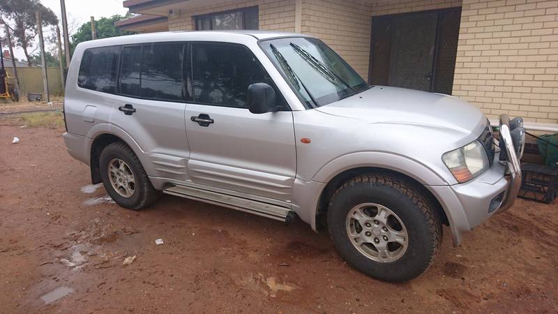 2002 MITSUBISHI PAJERO GLS LWB (4x4) NM
