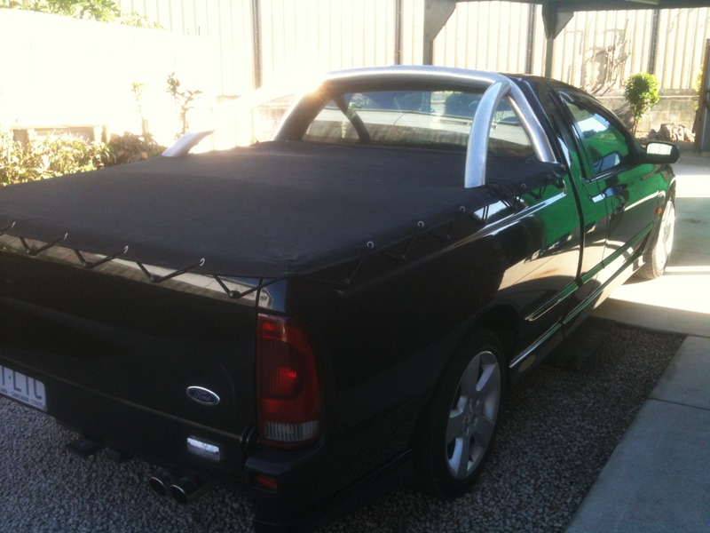 2001 FORD FALCON XR8 PURSUIT AUII