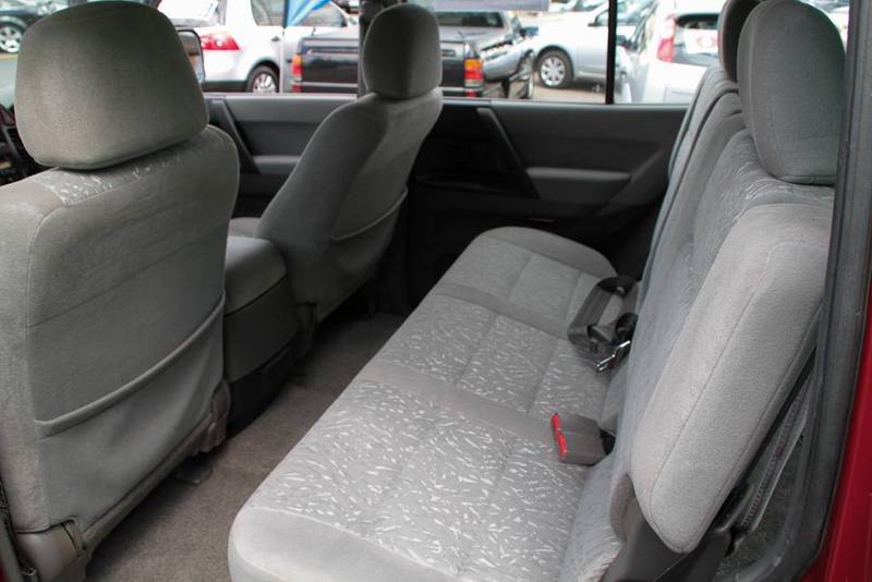 2002 MITSUBISHI PAJERO GLX LWB (4x4) NP
