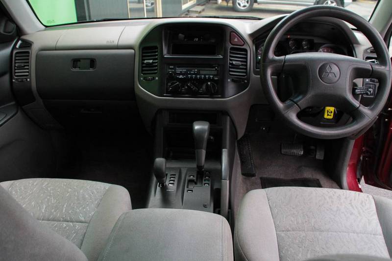 2002 MITSUBISHI PAJERO GLX LWB (4x4) NP