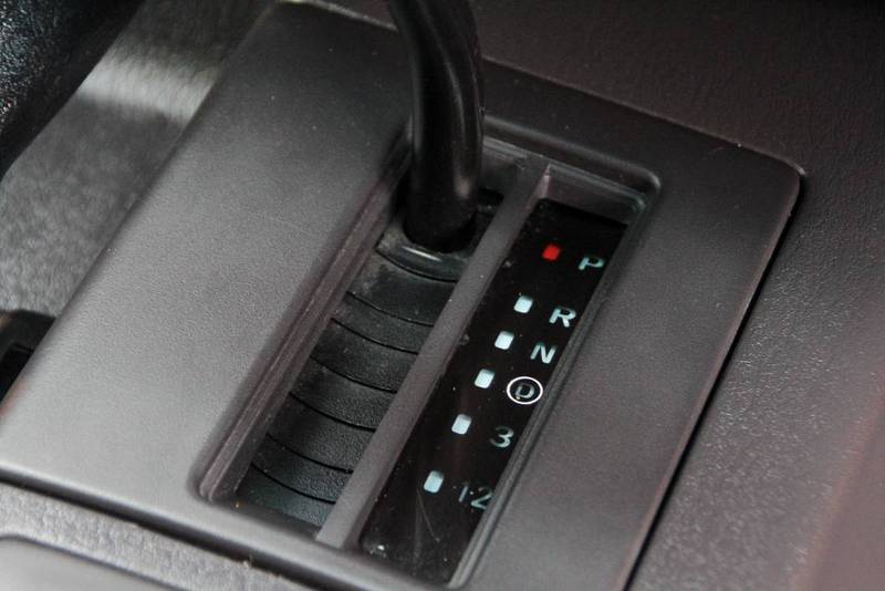 1999 JEEP CHEROKEE SPORT (4x4) XJ