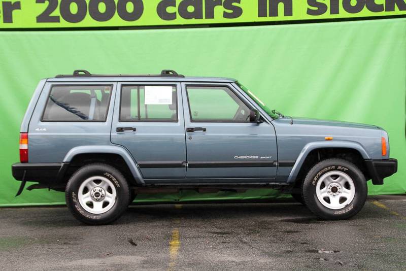 1999 JEEP CHEROKEE SPORT (4x4) XJ
