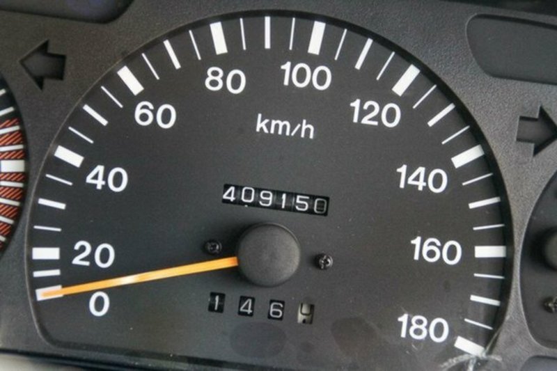 1996 MAZDA B2600 BRAVO (4x4)
