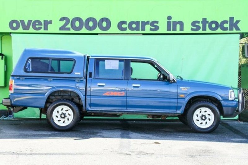 1996 MAZDA B2600 BRAVO (4x4)