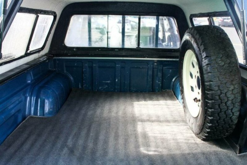 1996 MAZDA B2600 BRAVO (4x4)