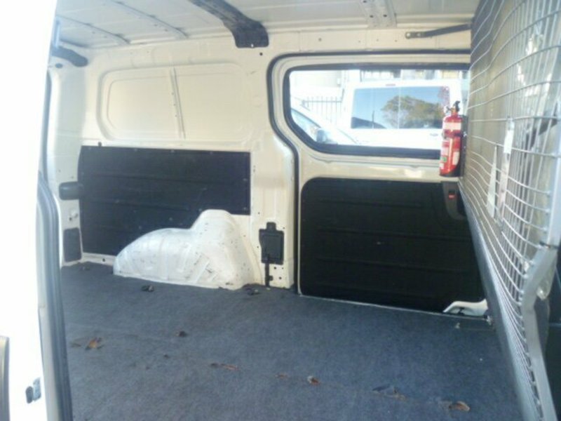 2010 HYUNDAI iLOAD TQ