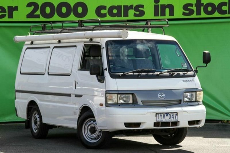 2005 MAZDA E2000 (LWB)