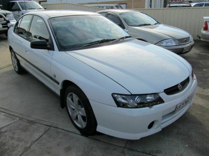 2003 HOLDEN COMMODORE EXECUTIVE VY