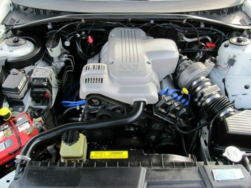 2003 HOLDEN COMMODORE EXECUTIVE VY
