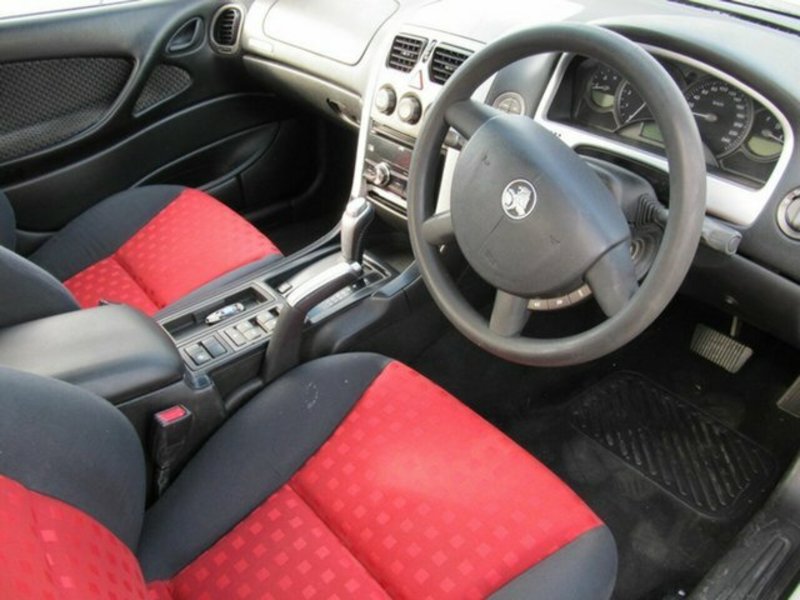 2003 HOLDEN COMMODORE EXECUTIVE VY