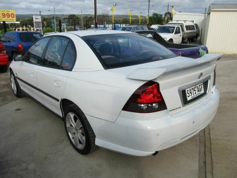 2003 HOLDEN COMMODORE EXECUTIVE VY