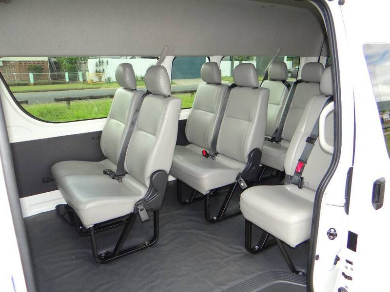 2013 TOYOTA HIACE COMMUTER TRH223R MY12 UPGRADE