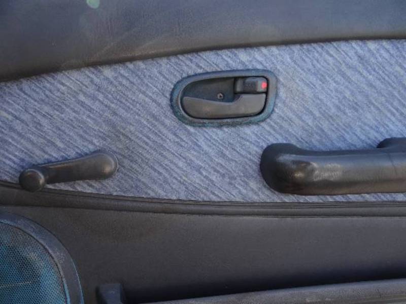 1996 DAIHATSU CHARADE TS