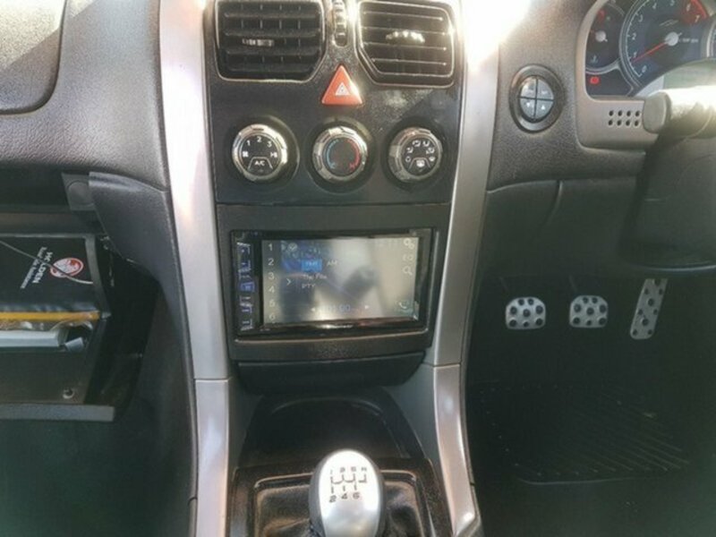 2004 HOLDEN COMMODORE SS VZ