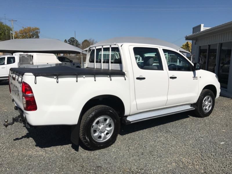 2011 TOYOTA HILUX SR (4x4) KUN26R MY11 UPGRADE