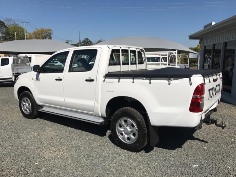 2011 TOYOTA HILUX SR (4x4) KUN26R MY11 UPGRADE