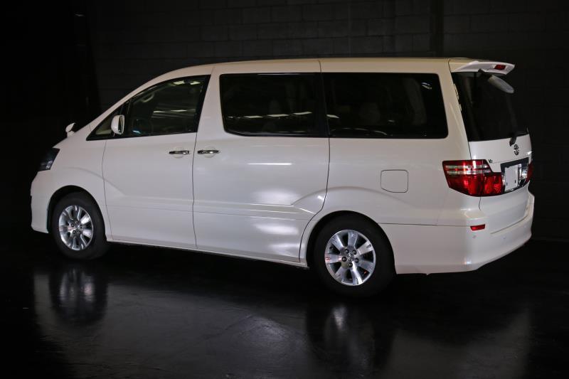 2006 TOYOTA ALPHARD