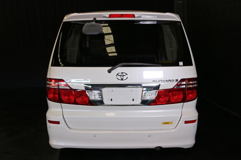2006 TOYOTA ALPHARD