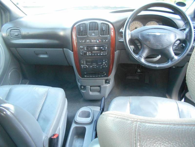2004 CHRYSLER GRAND VOYAGER LIMITED RG 05 UPGRADE