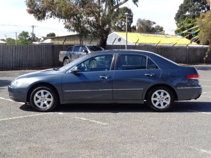 2005 HONDA ACCORD V6 40