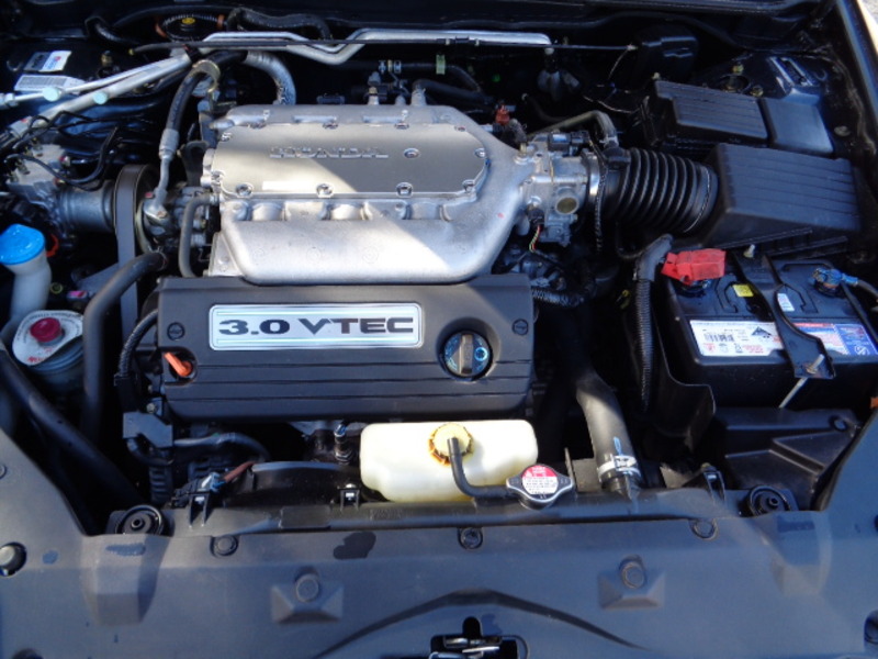 2005 HONDA ACCORD V6 40