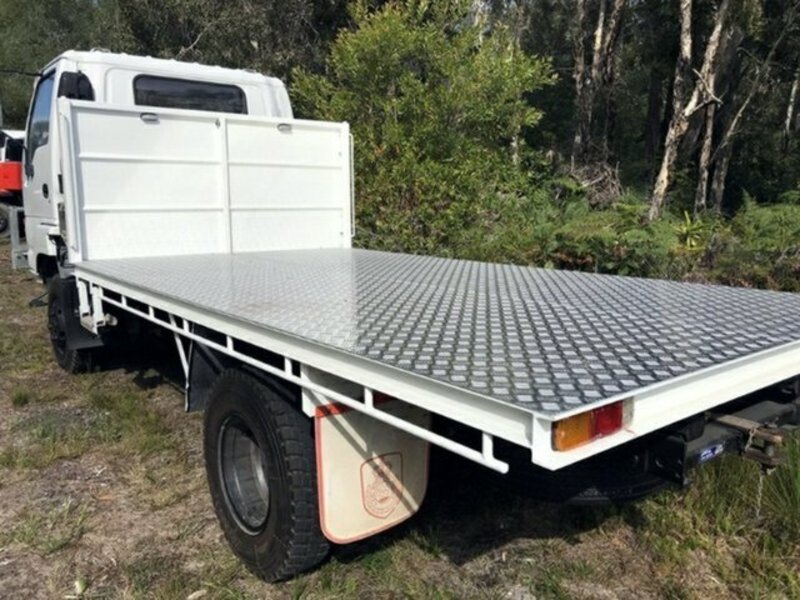 1996 ISUZU NPR300 4x4