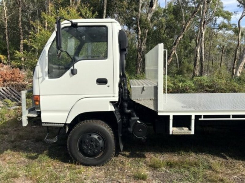 1996 ISUZU NPR300 4x4