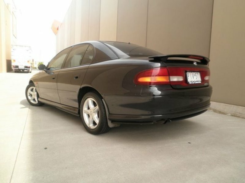 1998 HOLDEN COMMODORE S VT