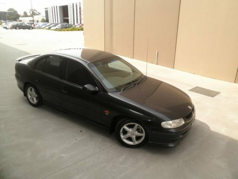 1998 HOLDEN COMMODORE S VT