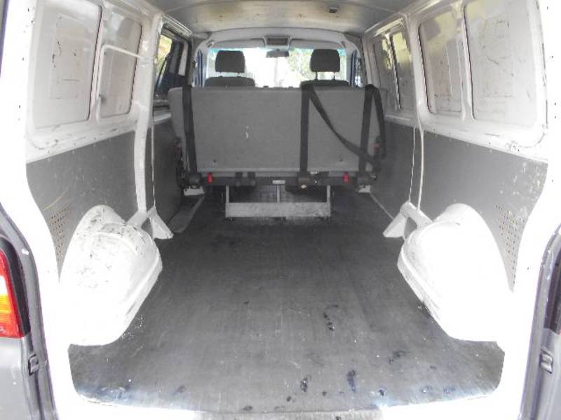 2010 VOLKSWAGEN TRANSPORTER 103 TDI LWB LOW T5 MY10