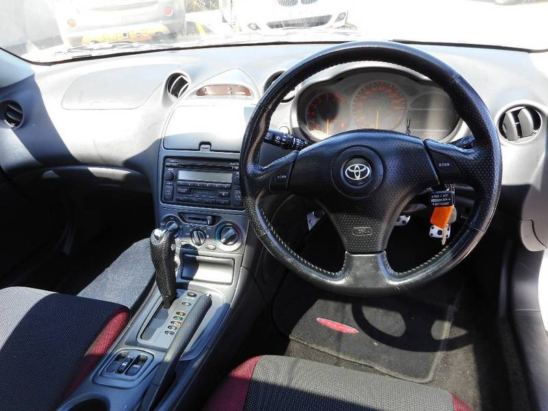 2003 TOYOTA CELICA ZR