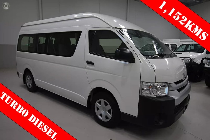 2015 TOYOTA HIACE COMMUTER KDH223R