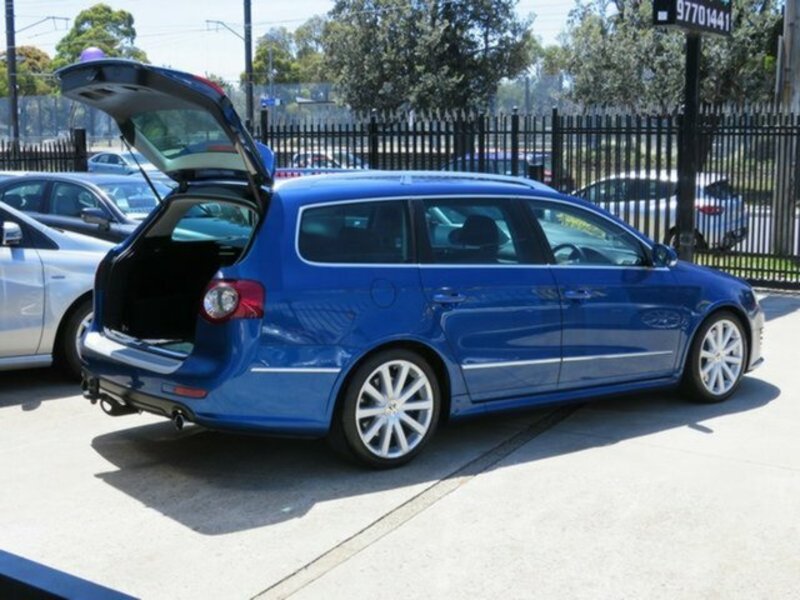 2010 VOLKSWAGEN PASSAT R36 3C MY10