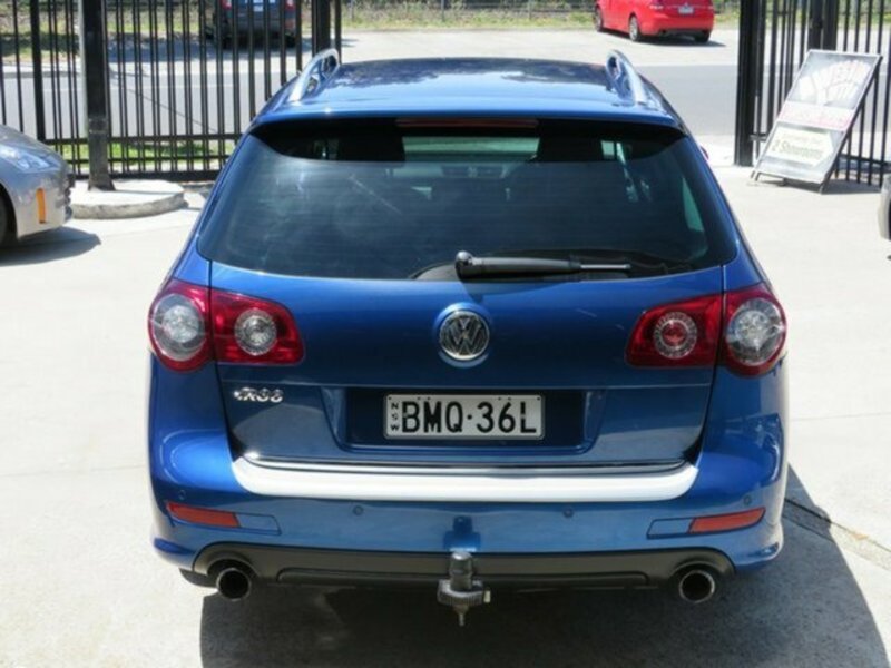 2010 VOLKSWAGEN PASSAT R36 3C MY10