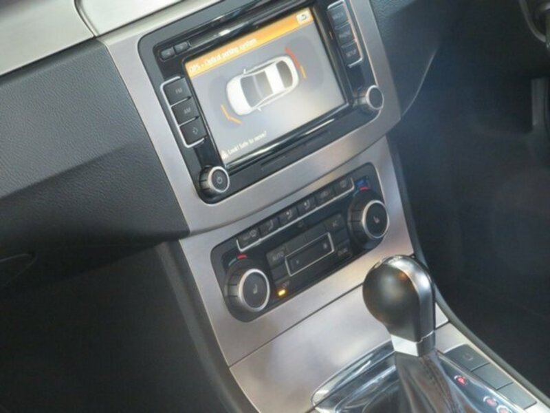 2010 VOLKSWAGEN PASSAT R36 3C MY10