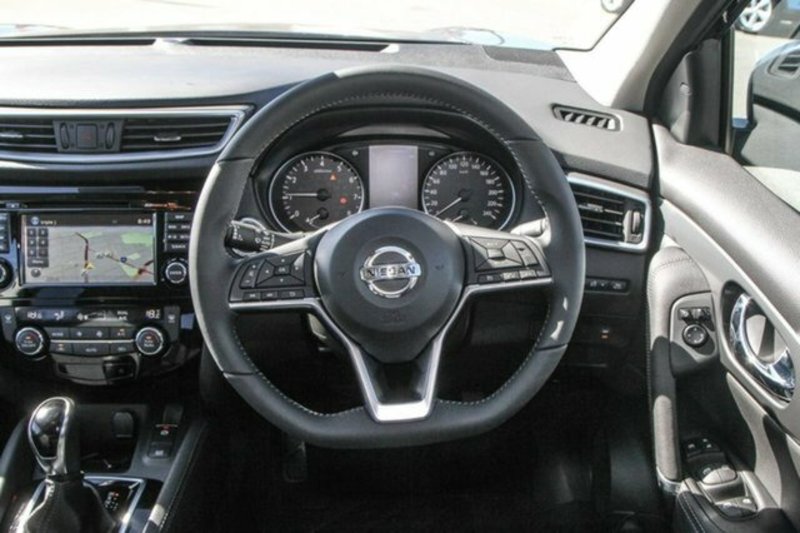 2018 NISSAN QASHQAI