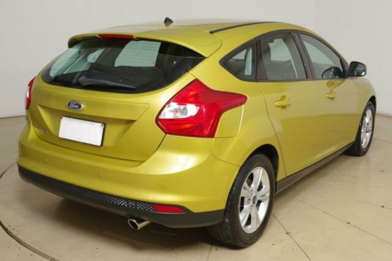 2011 FORD FOCUS TREND LW