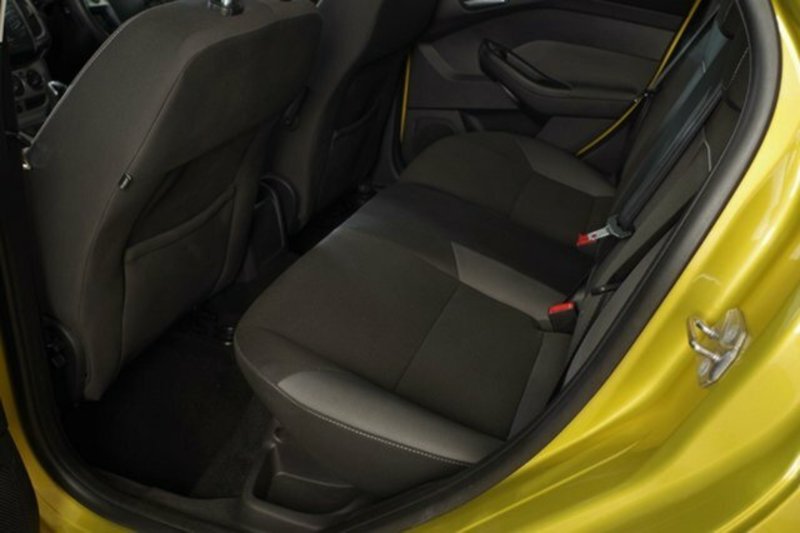 2011 FORD FOCUS TREND LW