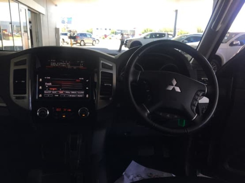 2016 MITSUBISHI PAJERO GLX NX