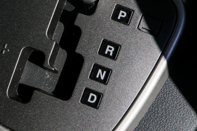 2009 KIA RONDO EX-L UN