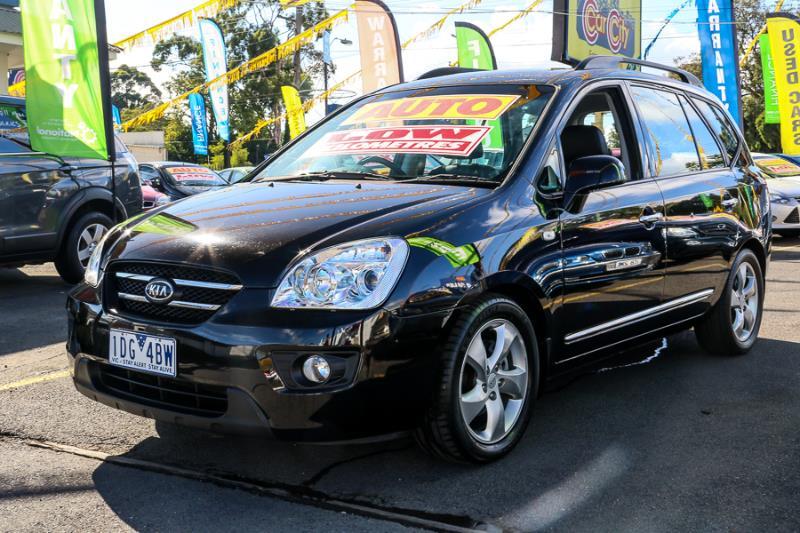2009 KIA RONDO EX-L UN