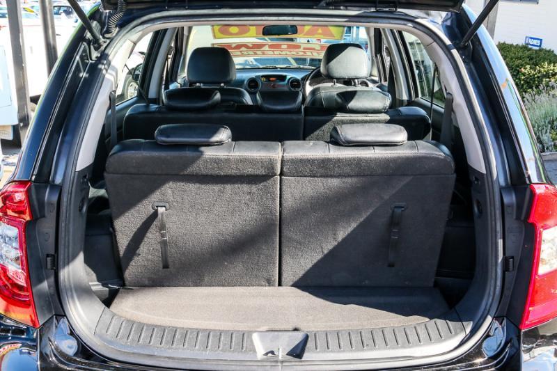 2009 KIA RONDO EX-L UN