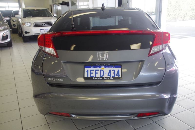 2013 HONDA CIVIC VTi-LN FK MY13