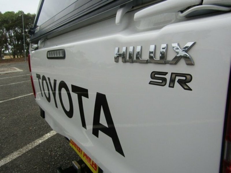 2011 TOYOTA HILUX SR GGN15R MY11 UPGRADE