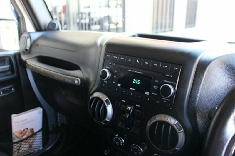 2013 JEEP WRANGLER UNLIMITED SPORT (4x4) JK MY13
